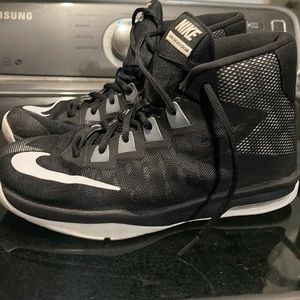 Nike Air Devosion shoes